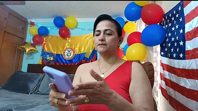 ISABEEL SOFIA01 online show from 4, 7, 2026