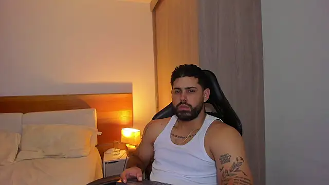 Justyn Torres online show from 25, 2, 2025