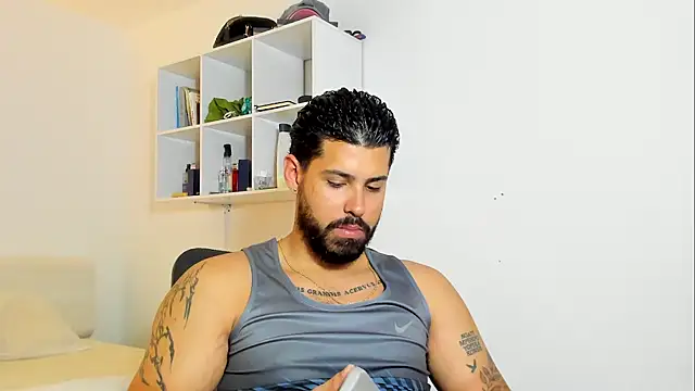 Justyn Torres online show from 12, 2, 2026