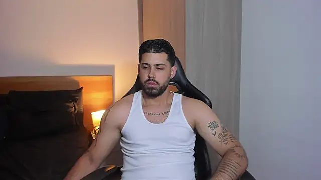 Justyn Torres online show from 10, 12, 2024