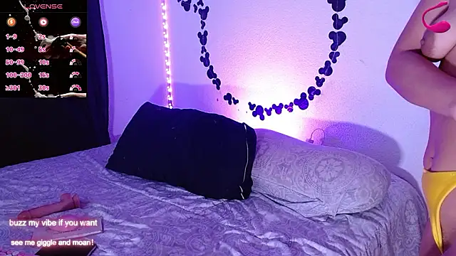 KLOE MARTINS online show from 21, 2, 2026