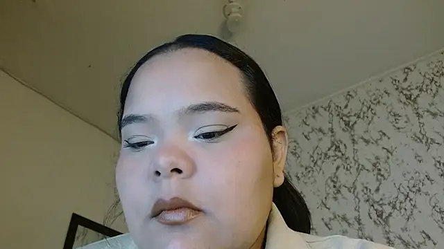 sexychubby    online show from 5, 12, 2025