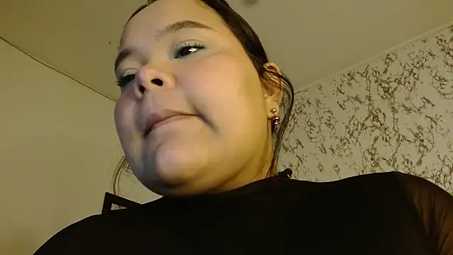 sexychubby    online show from 13, 10, 2025