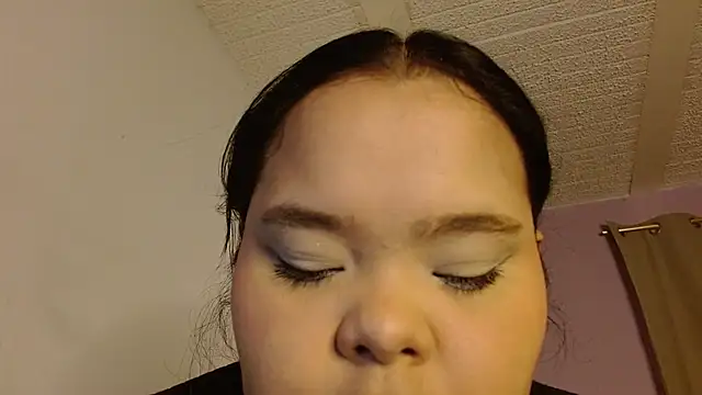 sexychubby    online show from 14, 4, 2026