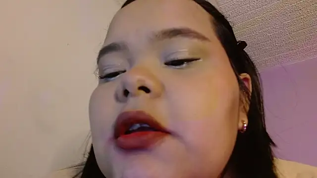 Snapshot of sexychubby___ chatting on 15, 6, 2026 sexychubby online show from 15, 6, 2026