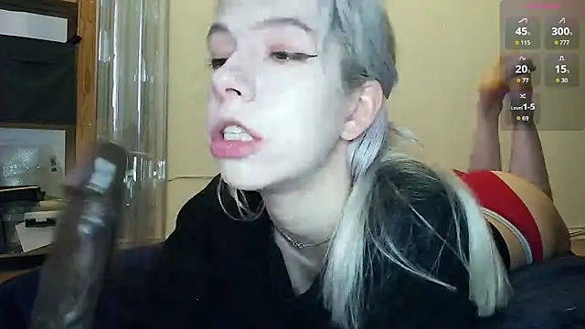 Snapshot of cruellagoth666 chatting on 14, 5, 2026 cruellagoth666 online show from 14, 5, 2026