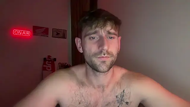 Snapshot of lukegunn chatting on 26, 3, 2026 lukegunn online show from 26, 3, 2026