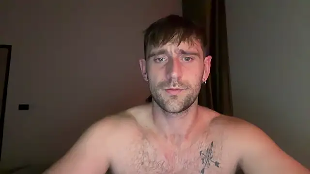 Snapshot of lukegunn chatting on 25, 3, 2026 lukegunn online show from 25, 3, 2026