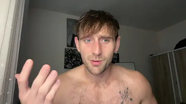 Snapshot of lukegunn chatting on 7, 3, 2026 lukegunn online show from 7, 3, 2026