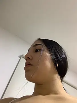 Snapshot of Amandanauty chatting on 16, 10, 2025 Amandanauty online show from 16, 10, 2025