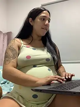 Amandanauty online show from 9, 2, 2025