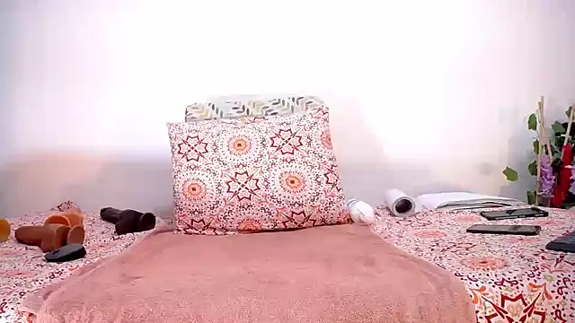 isabella-yumm online show from 7, 4, 2026