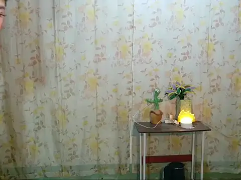 Snapshot of OdessaBODY chatting on 17, 7, 2026 OdessaBODY online show from 17, 7, 2026
