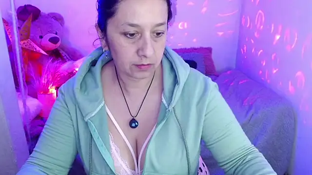 camilalatti online show from 21, 3, 2026