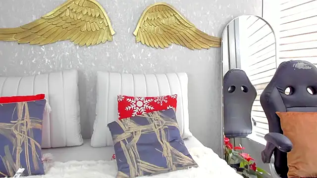 EmmaFerrary online show from 10, 3, 2026