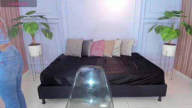 cintiagreyx online show from 20, 3, 2026