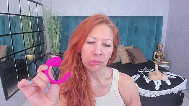 cintiagreyx online show from 10, 2, 2026