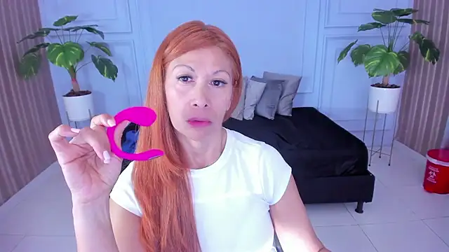 cintiagreyx online show from 6, 3, 2026