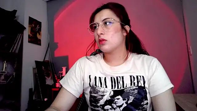 Scarlett Sen online show from 18, 11, 2025