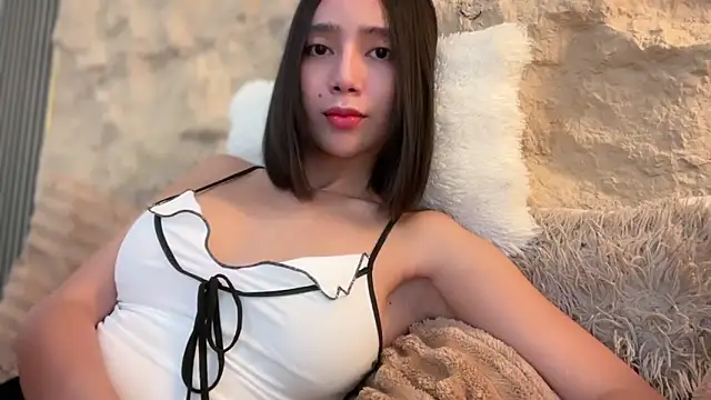 GenesisCastillano online show from 21, 4, 2026