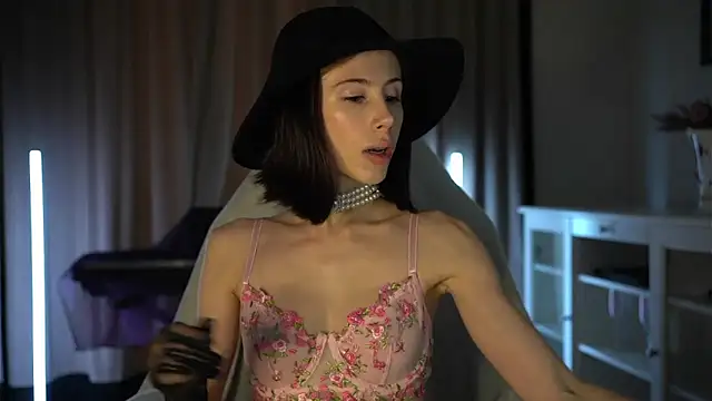 Snapshot of Your_Nicolett chatting on 26, 9, 2025 Your Nicolett online show from 26, 9, 2025