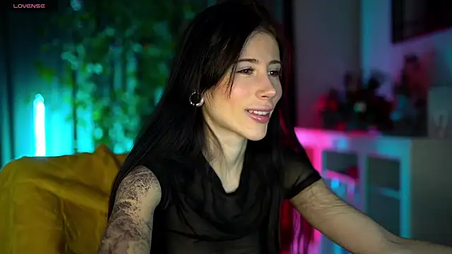 Snapshot of Your_Nicolett chatting on 18, 2, 2025 Your Nicolett online show from 18, 2, 2025