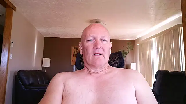 Snapshot of BasicAnt chatting on 15, 5, 2026 BasicAnt online show from 15, 5, 2026