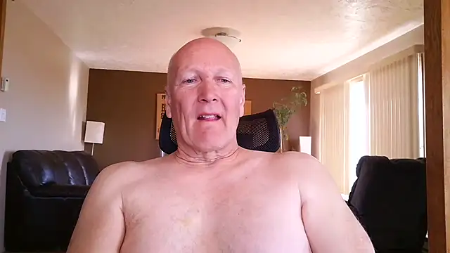 Snapshot of BasicAnt chatting on 9, 5, 2026 BasicAnt online show from 9, 5, 2026