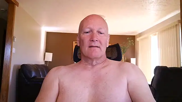 Snapshot of BasicAnt chatting on 12, 5, 2026 BasicAnt online show from 12, 5, 2026