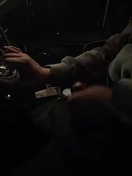 Snapshot of dro6969 chatting on 5, 1, 2025 dro6969 online show from 5, 1, 2025