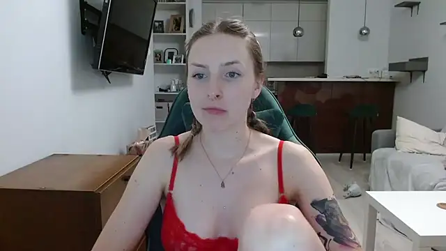 illusorycat online show from 15, 9, 2025
