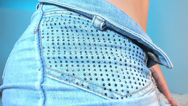 Katharina Lopez online show from 20, 10, 2025