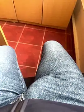 MAHKE12 online show from 11, 11, 2025