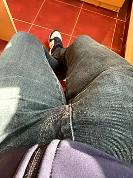 MAHKE12 online show from 21, 10, 2025