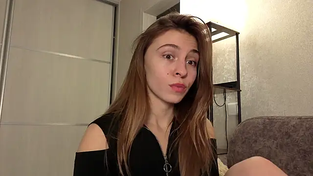 LovelyKatea online show from 28, 11, 2025