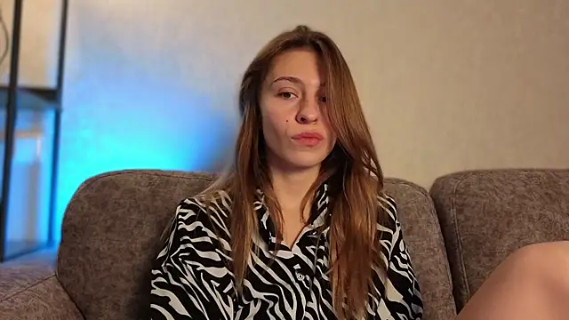 LovelyKatea online show from 8, 11, 2025