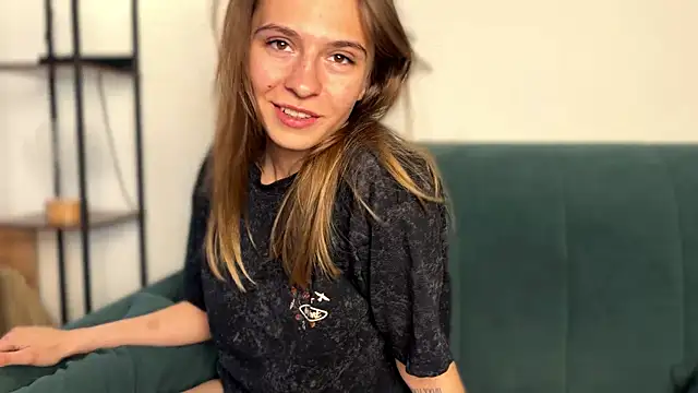 LovelyKatea online show from 2, 6, 2026
