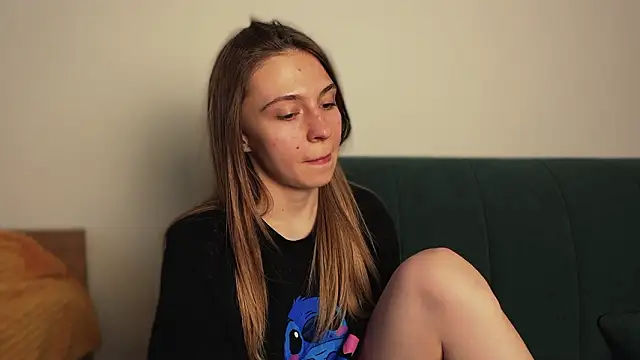 LovelyKatea online show from 28, 3, 2026