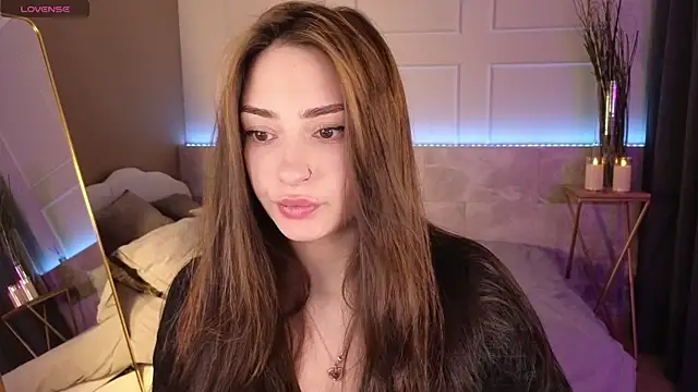 Snapshot of MilanaSugar chatting on 18, 2, 2025 MilanaSugar online show from 18, 2, 2025