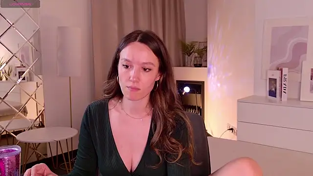 AgnesGoddess online show from 8, 7, 2026