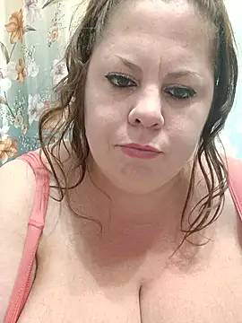 Snapshot of Ginabig chatting on 13, 7, 2026 Ginabig online show from 13, 7, 2026