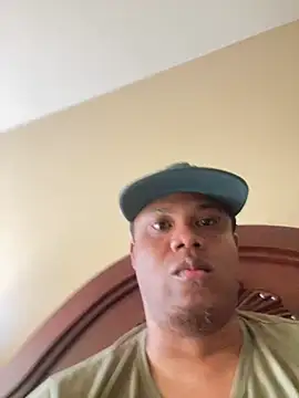 Iced cloudz online show from 10, 4, 2026