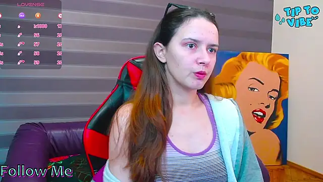 iris nikhols online show from 29, 10, 2025