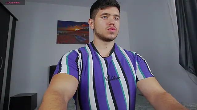 Arilas  online show from 4, 11, 2025