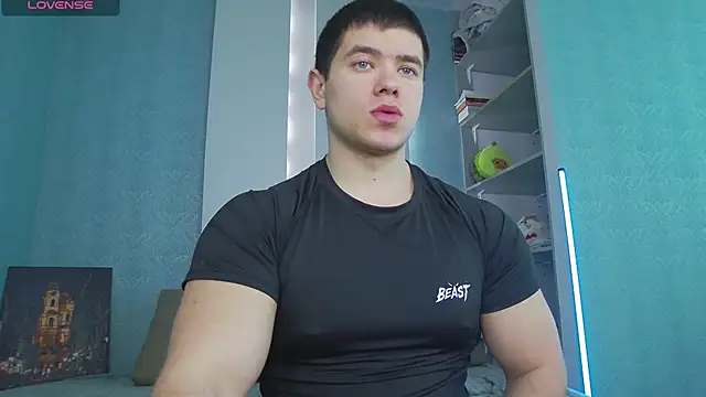 Arilas  online show from 14, 3, 2025