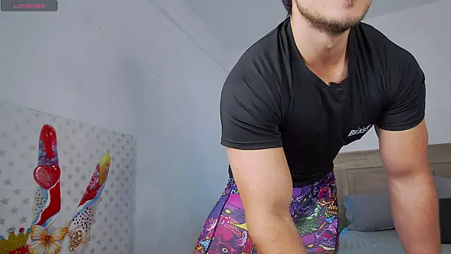 Arilas  online show from 4, 4, 2026