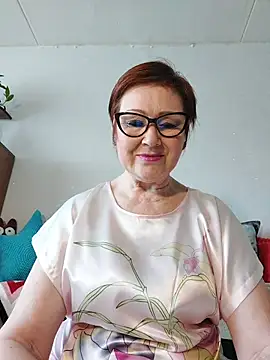 Snapshot of Fire_Night chatting on 6, 6, 2026 Fire Night online show from 6, 6, 2026