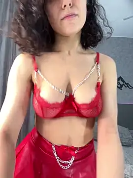  CurlySue  online show from 17, 2, 2025