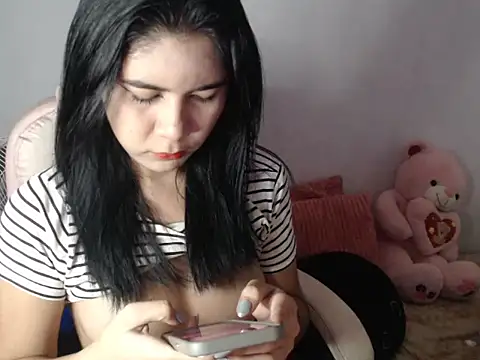 Snapshot of TransPetite1 chatting on 2, 2, 2026 TransPetite1 online show from 2, 2, 2026