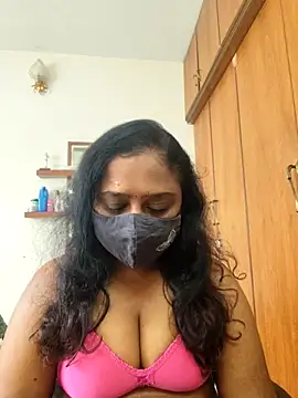 Snapshot of sexynayan23 chatting on 24, 7, 2026 sexynayan23 online show from 24, 7, 2026